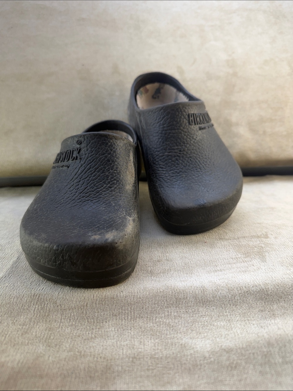 Birkenstock Black Slip-On Men’s Clogs